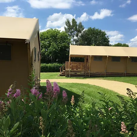 Glamping Suzanne Camping Sainte-Suzanne (Mayenne)