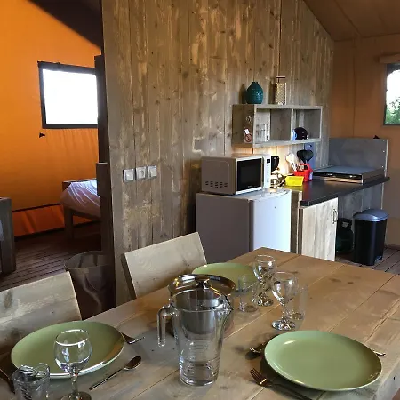 Camping Glamping Suzanne 2*